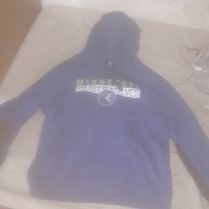 Minnesota timberwolfves sweatshirt